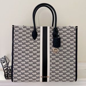 Michael Kors Mirella Large Tote